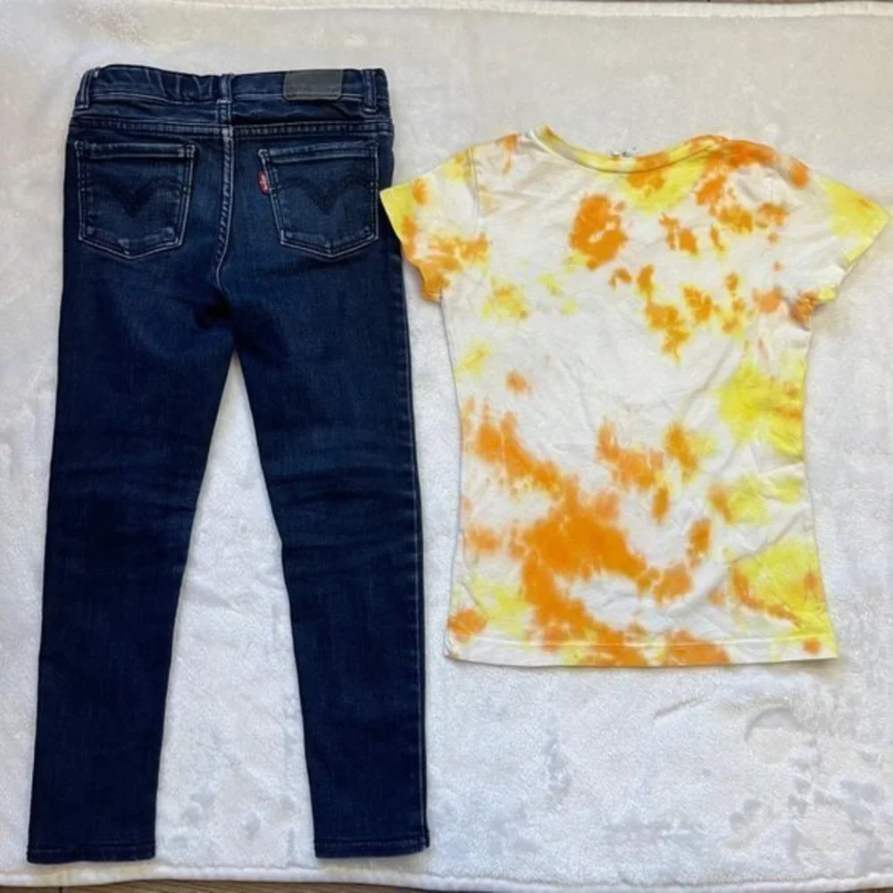 Levi's‎ Girl's Dark Wash Jeans and Unicorn Birthday Girl Tie-Dye Shirt Size 6